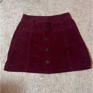 American Eagle Corduroy Maroon Skirt. Size 4.